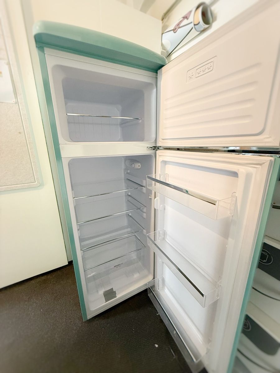 Kühlschrank: Retro Kühlschrank Severin Mint – Gebraucht aus Eggenwil von Lissi82 2