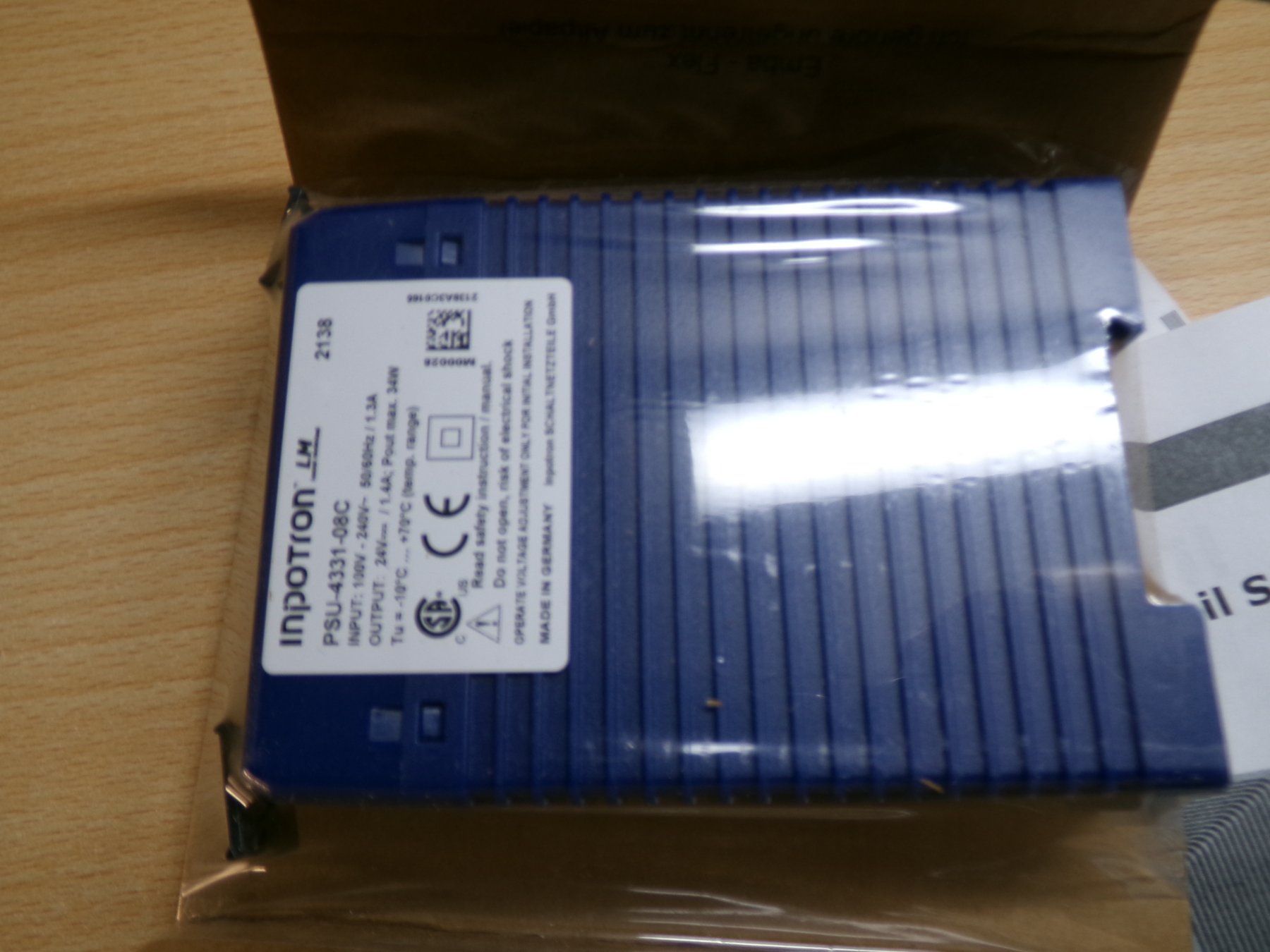 Elektronikbauteile: Spannungsversorgung 24VDC 1,4A – Neu und originalverpackt aus Hombrechtikon von HGK50 2