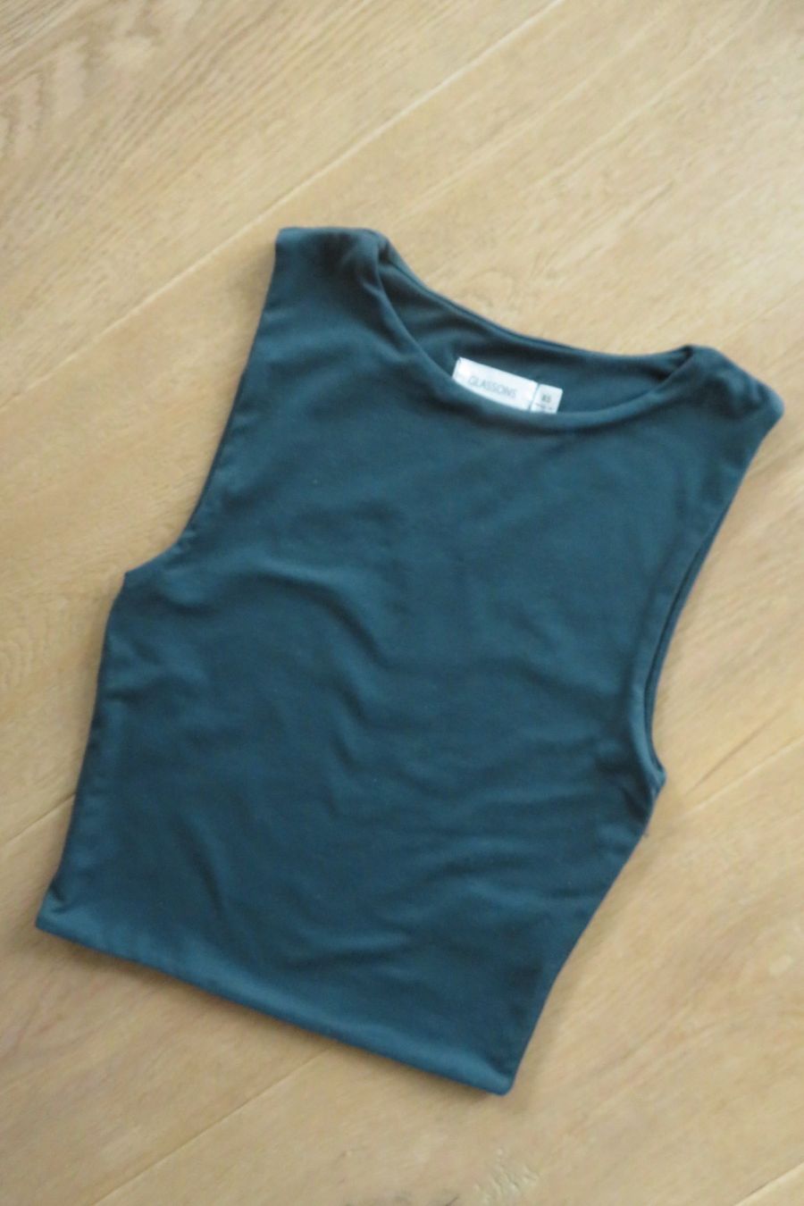 Top: GLASSONS Kurz-Stretchtop Grösse XS – Usato da Wil ZH venduto da Tamagy