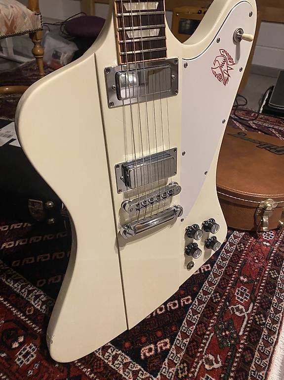 Gibson Strumenti musicali: Gibson Firebird V – Usato da Les Charbonnières venduto da bap_s68x 1