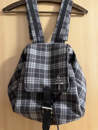 Sac à dos à carreaux très joli model