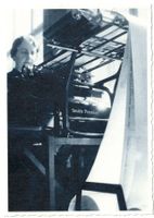 Arbeitsbilder PTT: Druckvorstufe des Telefonbuches, 1945