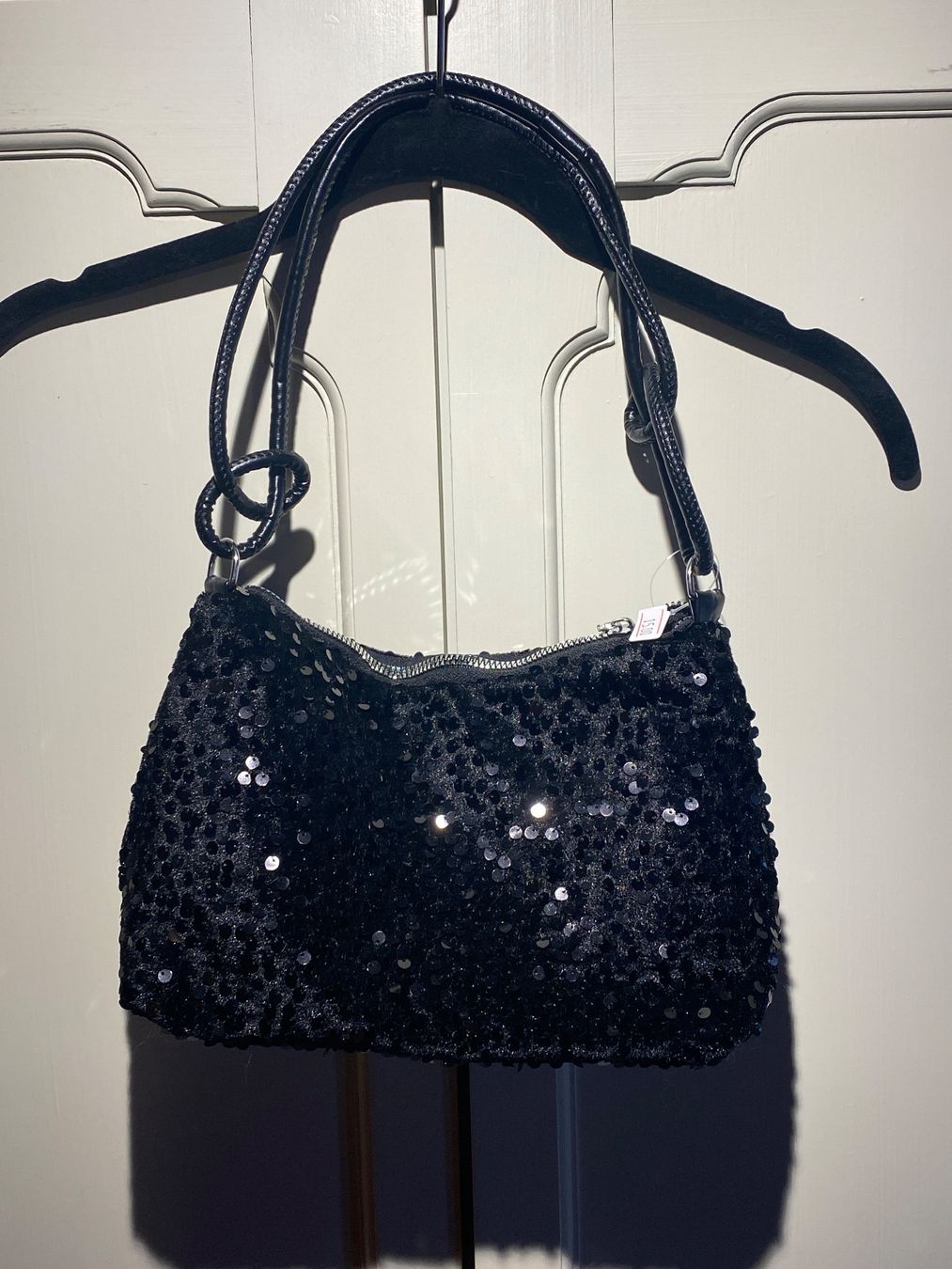 Borse da donna: HANDTASCHE-CHIC-PAILETTEN SCHWARZ – Nuovo e nell'imballaggio originale da Meienried venduto da ManuelaBoutique