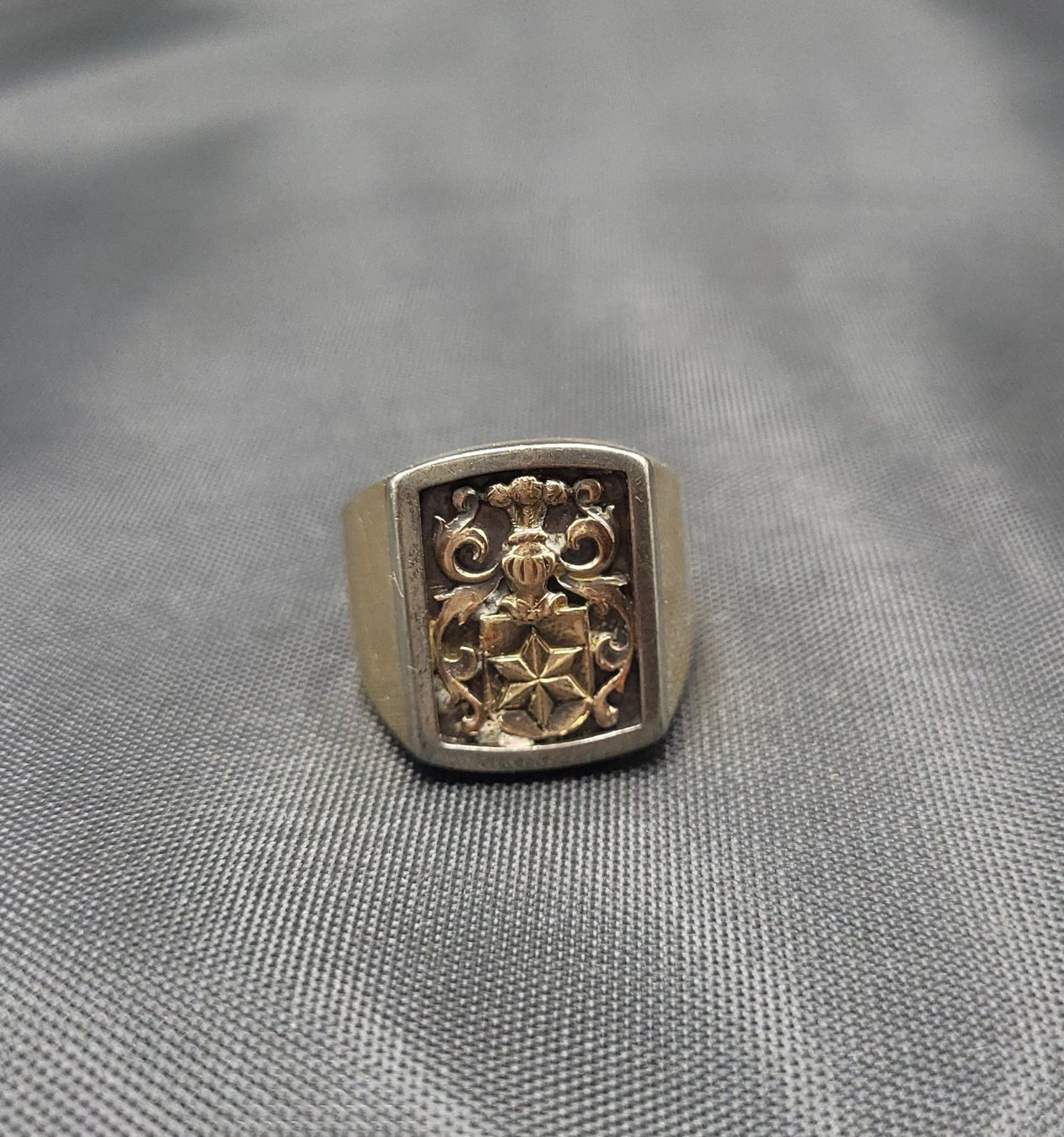 Ringe: Gold Siegelring mit Wappenmotiv – Gebraucht aus Wald ZH von Dasilver 4