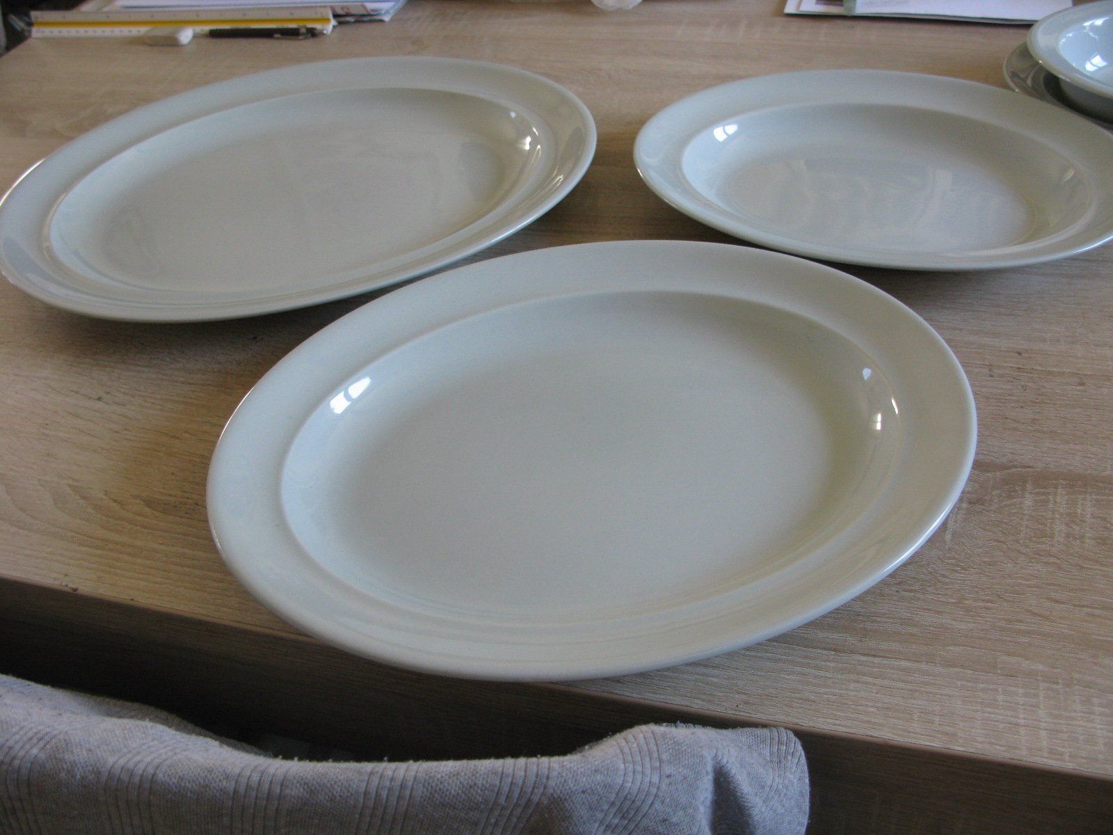Services de table: 5 ovale Servierplatten – D'occasion à Muttenz par Bhuebi 2