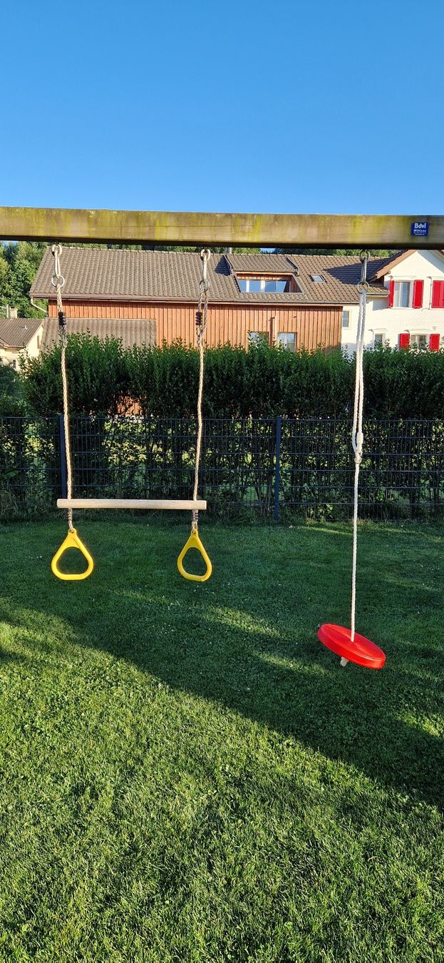 Altre altalene da giardino: Tellerschaukel und Holztrapez mit Kunststoffringen – Usato da Niederstetten venduto da Elmar77
