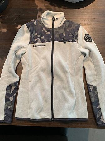 Peak Performance Midlayer