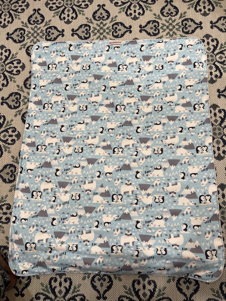 Tessuti: Blueberry Diapers Matratzenschutz – Usato da Wolfwil venduto da Vessie 2
