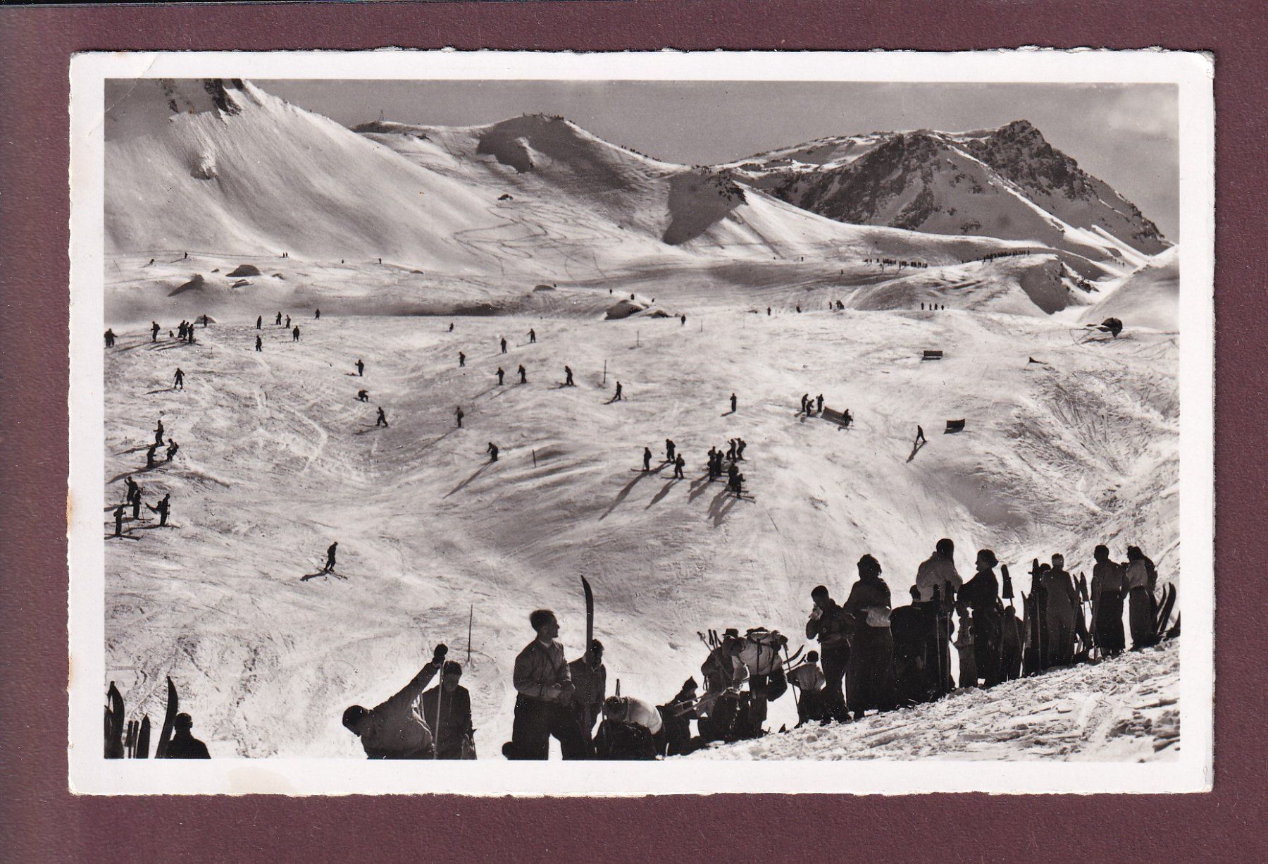 Cartoline postali: DAVOS-PARSENN - Abfahrt nach Küblis - 1955 // Eckbug // – Usato da Pully venduto da nicecards