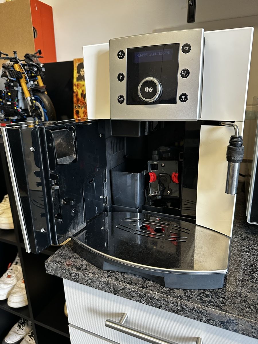 De'Longhi Macchine per caffè & Macchine per espresso: DeLonghi Perfecta Esam 5500 – Usato da Basel venduto da _crisou_ 3