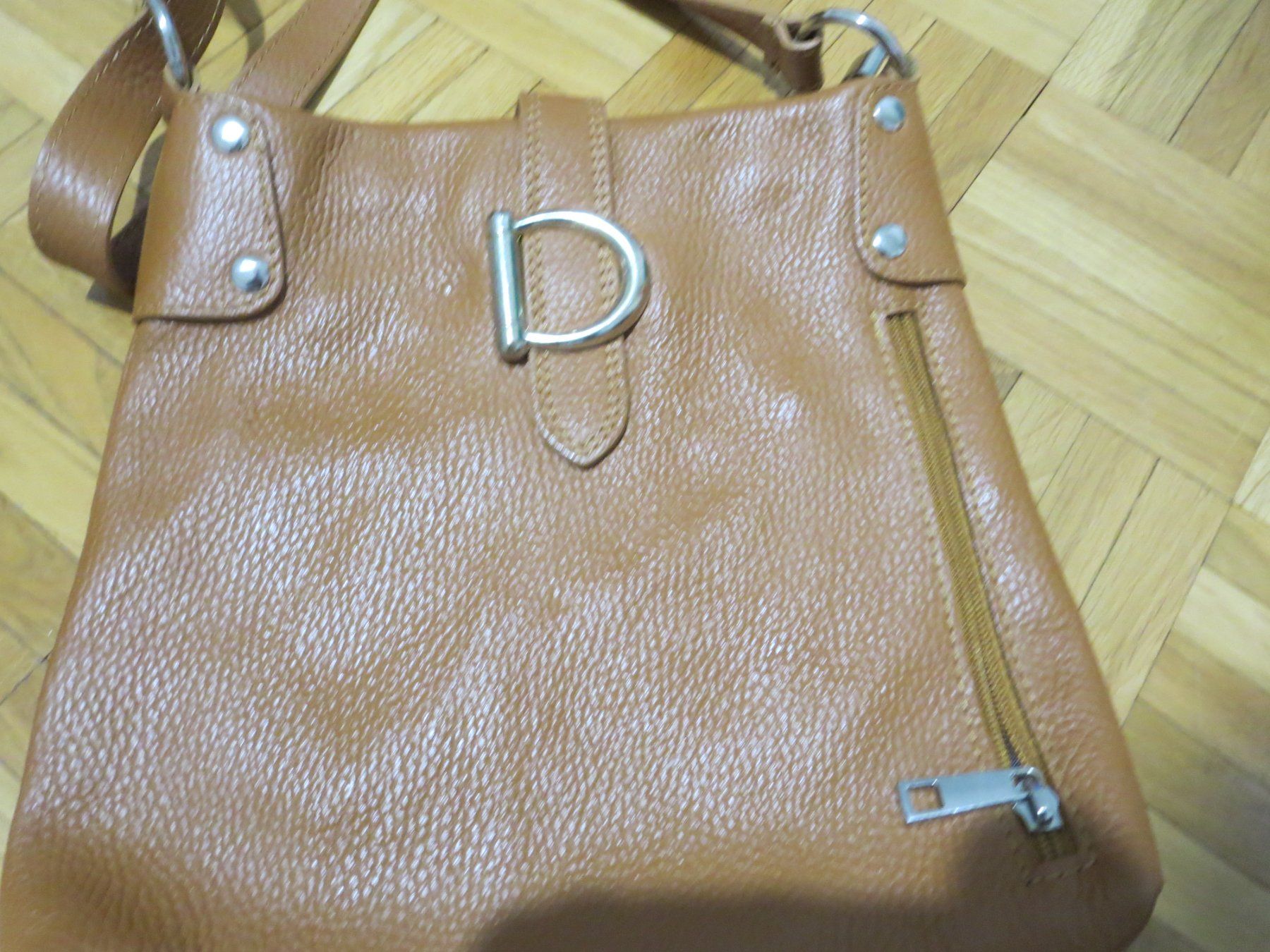 Borse da donna: Damen Leder Hand-Tasche mit Bändel – Usato da Wallisellen venduto da Arvenstube
