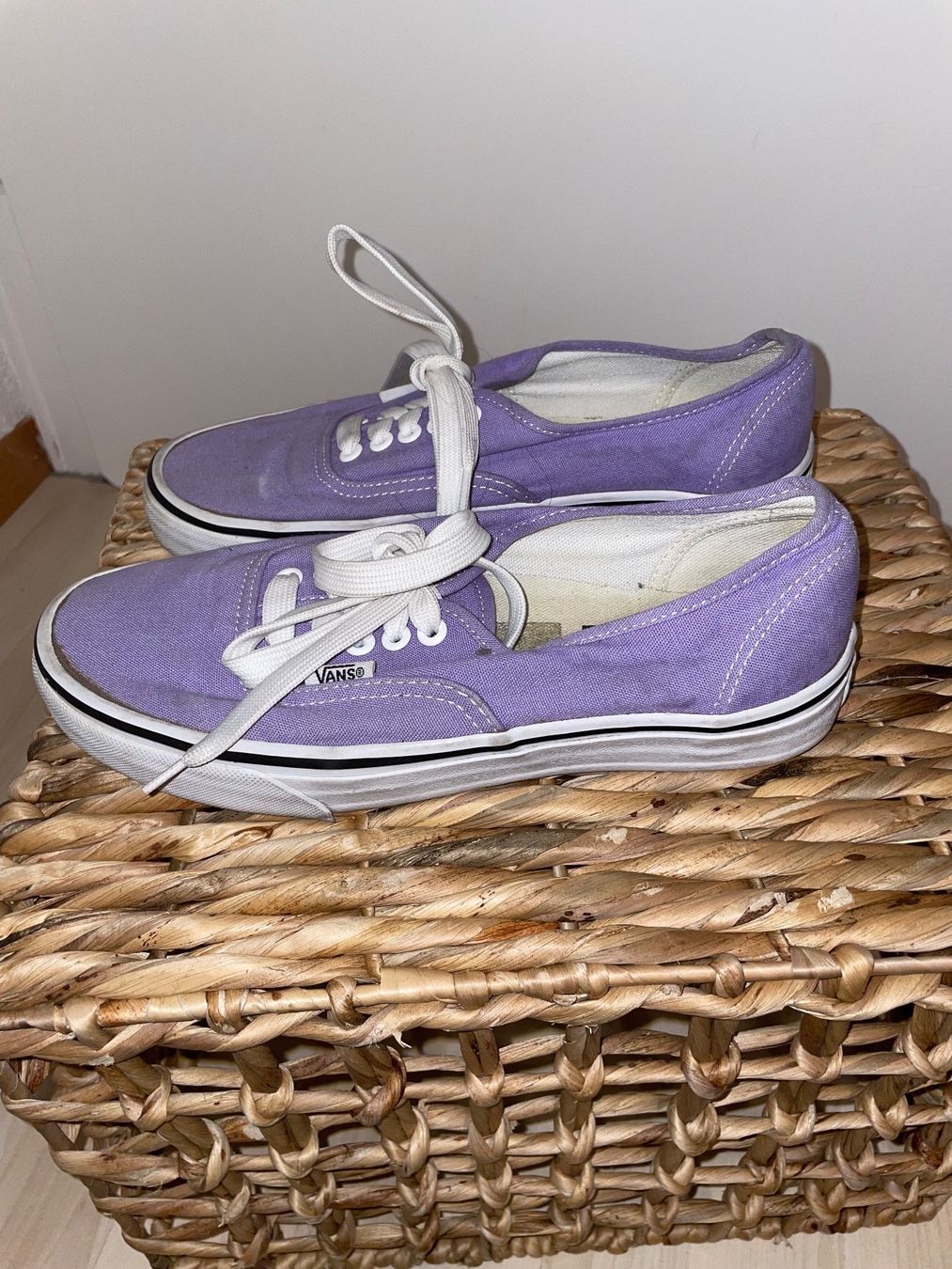 Vans Scarpe da uomo: Vans Violett – Usato da Zürich venduto da mellna 1