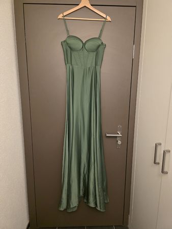 Robe longue Eva & Lola vert taille M portée 2x