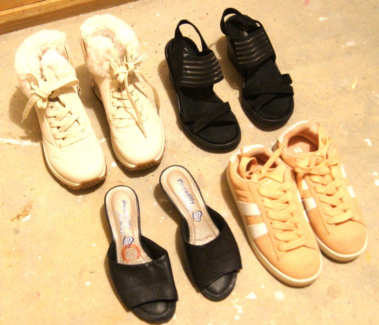 Chaussures femmes: 4 Paar Schuhe, Nr. 35 – D'occasion à Fribourg par erw_68dx 8