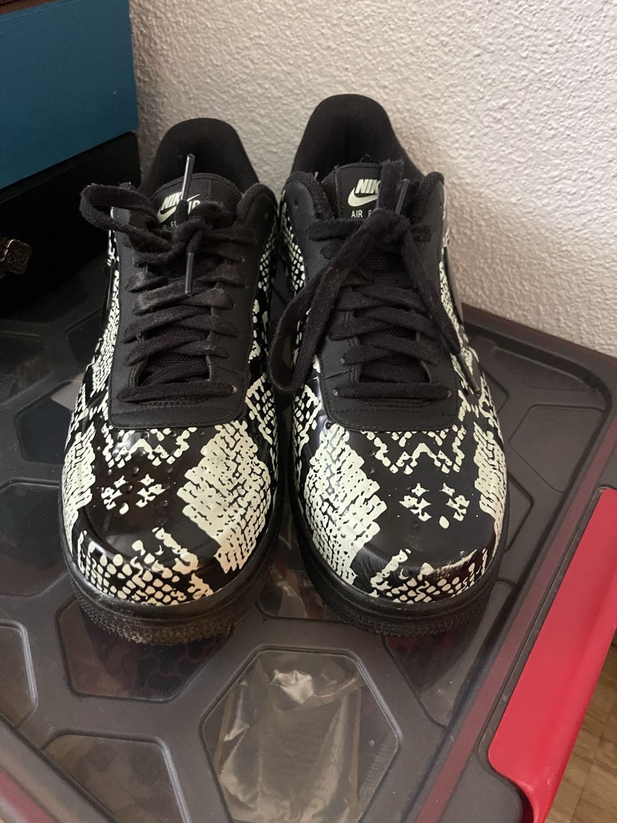 Scarpe da uomo: Nike Air Force 1 Low Black/White Pixel Camo – Usato da Sennhof venduto da furkanAlb