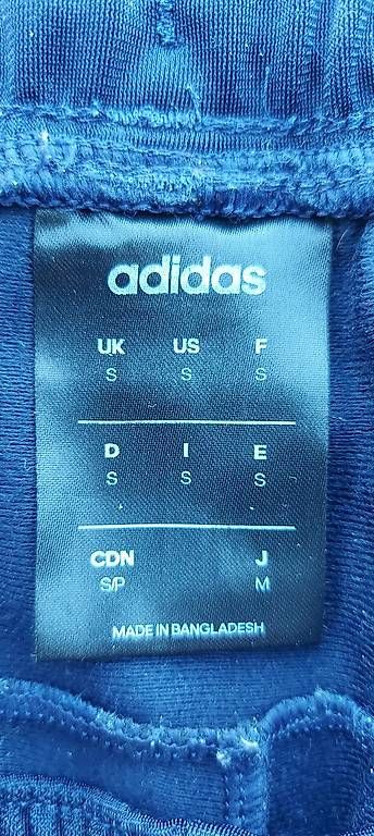 Pantaloni: Adidas Trainerhose, Freizeithose, Gr. S – Usato da Benzenschwil venduto da islandtreter 2