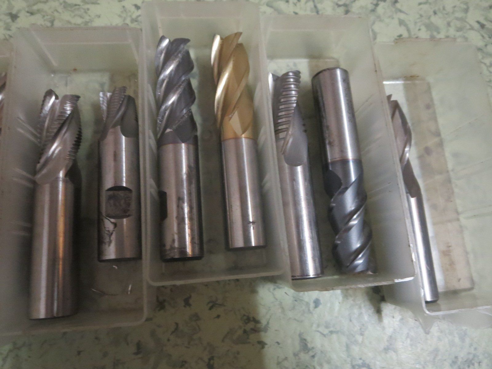 Tutti gli attrezzi: Fräser Set Durchmesser 20mm 13 Stk – Usato da Hombrechtikon venduto da cnc_t7bw 2