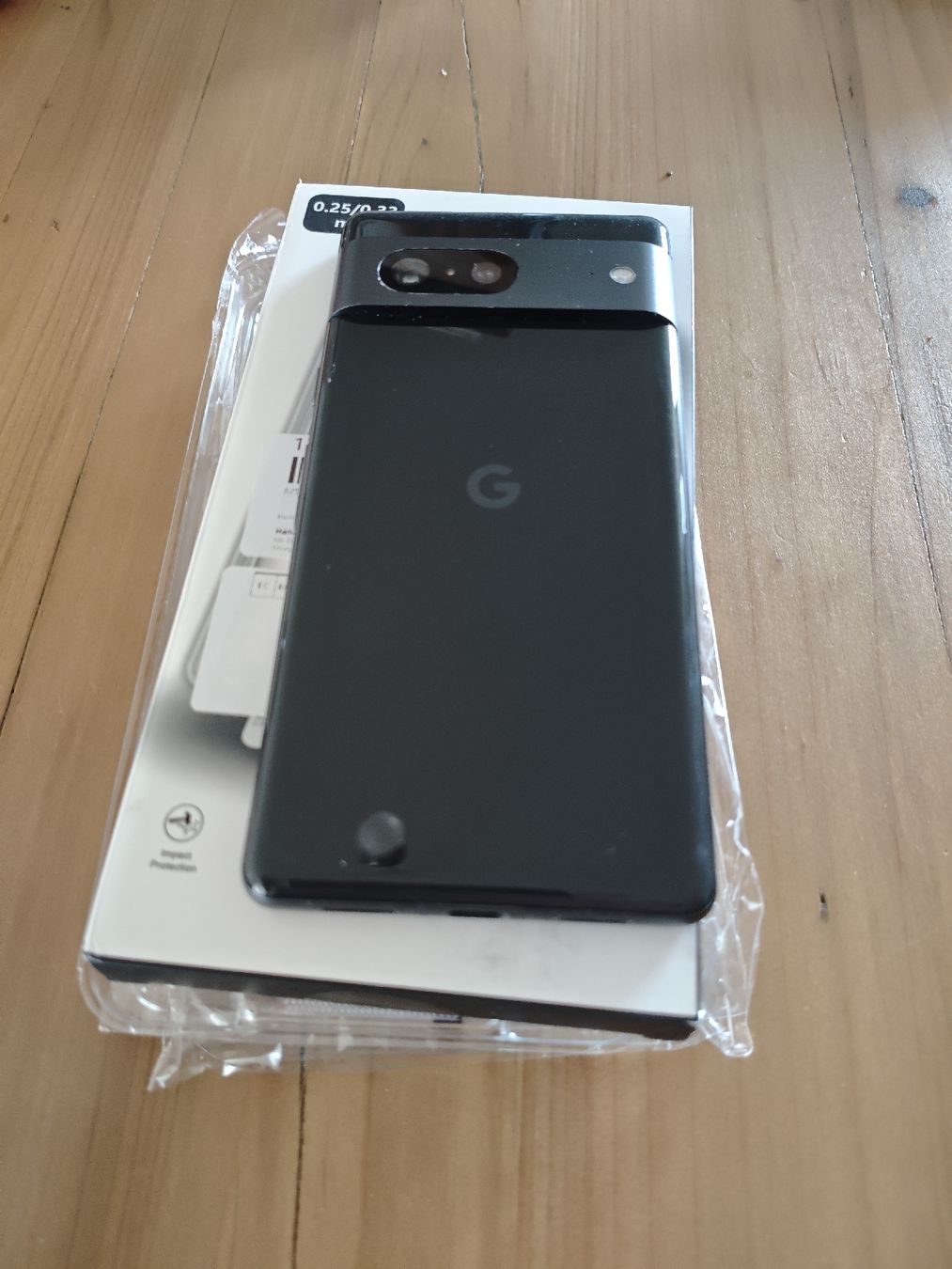 Google Telefoni cellulari / Smartphones: Pixel 7 mit Schutzfolien – Usato da Zofingen venduto da and_l6mg 1