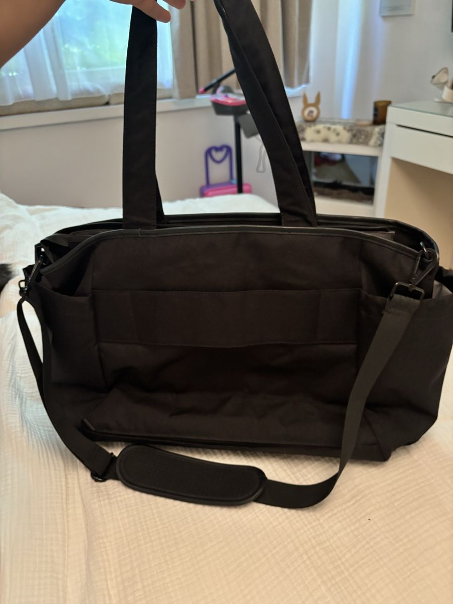 Kapten & Son Taschen: Kapten & Son HELLVI LARGE Shopping Bag schwarz – Gebraucht aus St. Gallen von heartbug 2