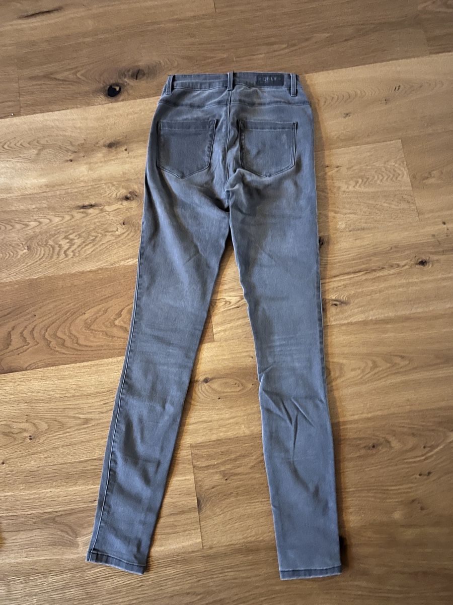 Only Jeans: ONLY Jeans – Usato da Aetingen venduto da Shanushkka 2