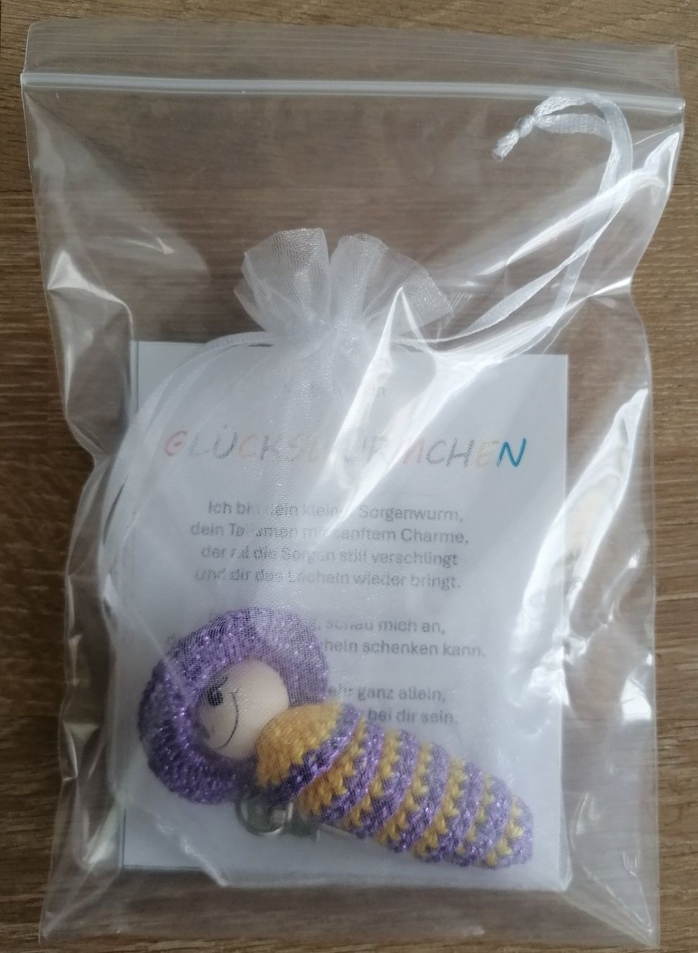 Tutte le decorazioni: Handgemacht Glückswürmchen 3 Stück Gelb – Nuovo e nell'imballaggio originale da Rümlang venduto da TRICE67 5