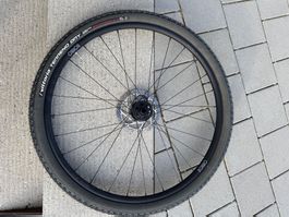 650B Laufradsatz komplett mit Reifen & Kassette