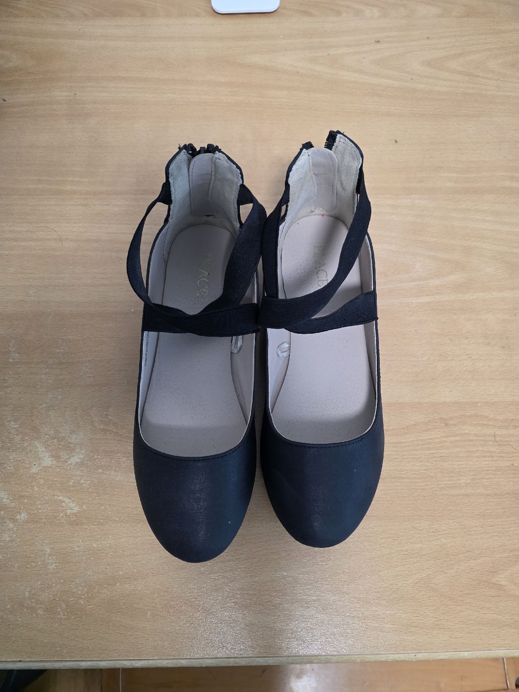 Scarpe per ragazze: Mädchen schuhe – Usato da Stallikon venduto da tim079 5