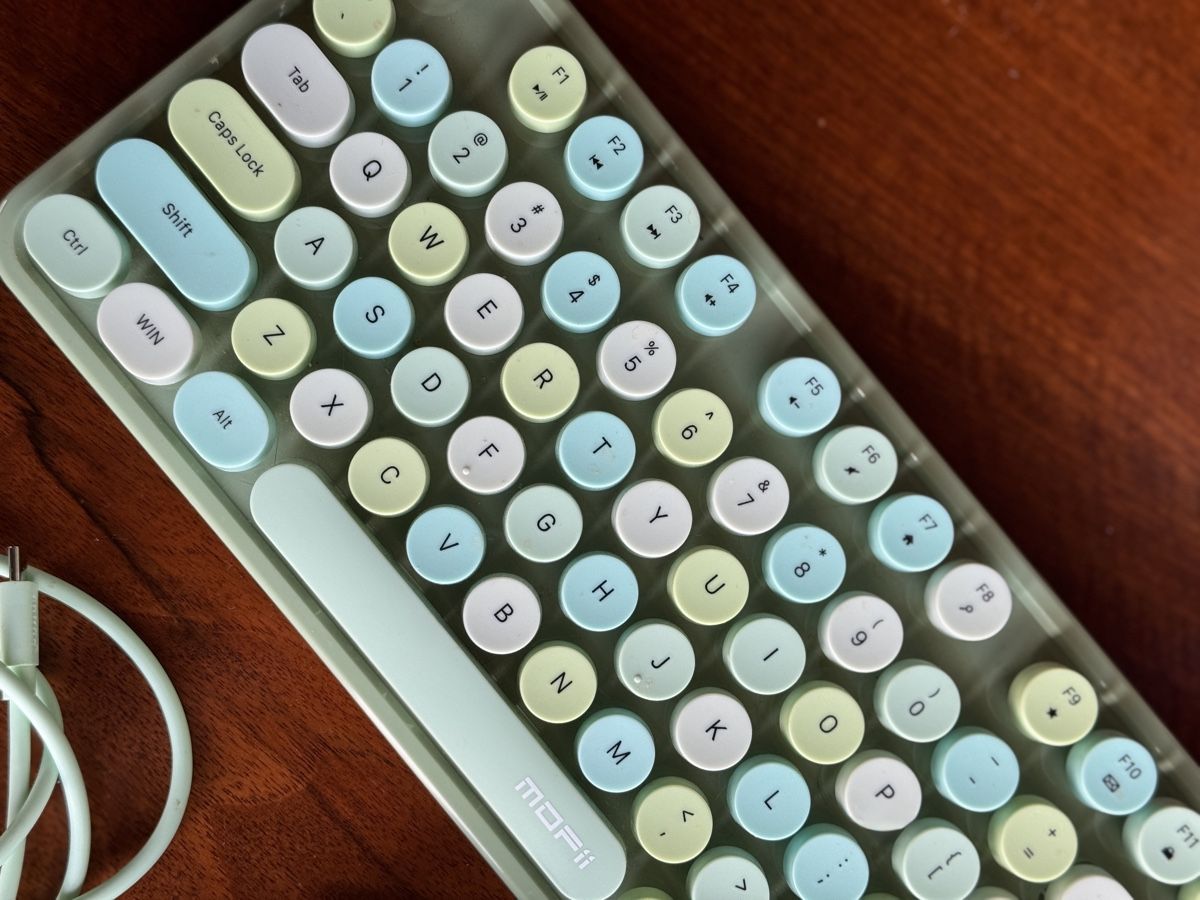 Tastiere: Mofii Keyboard, Mouse, and Controller Set - Mint Green! – Usato da Effretikon venduto da expiredrice 1