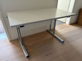 Schreibtisch für Kinder/Jungendliche