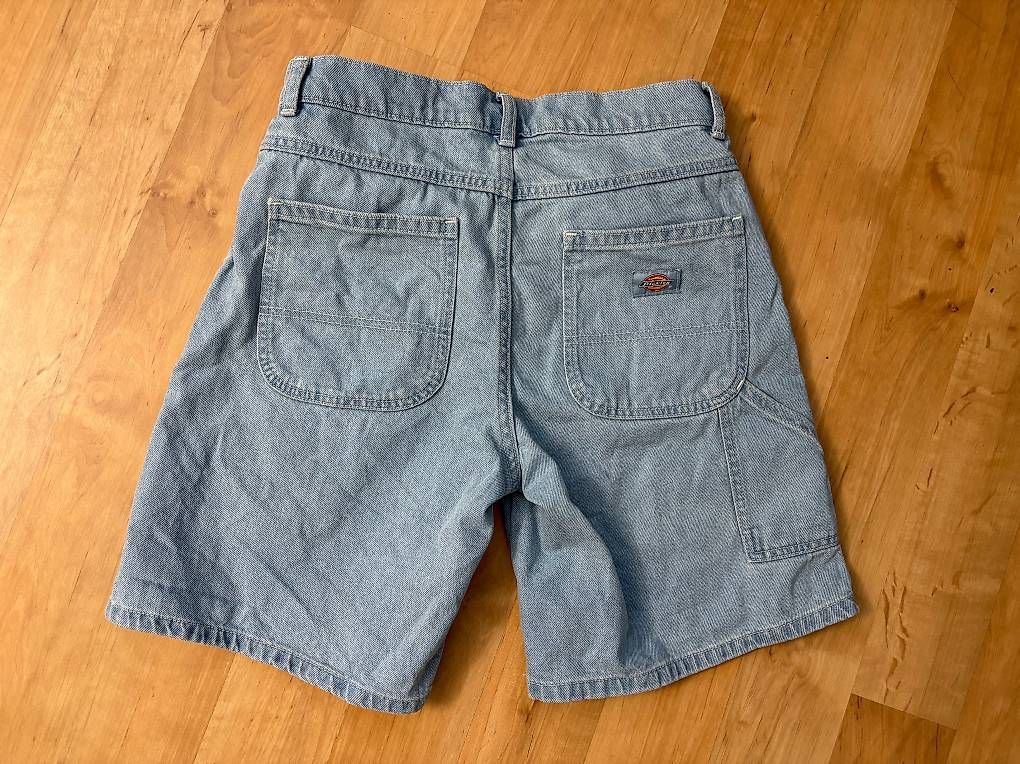Dickies Pantaloni: Neu: Jeansshorts DICKIES Gr. 26 – Nuovo (secondo la descrizione) da Willisau venduto da ani_gtk8 3