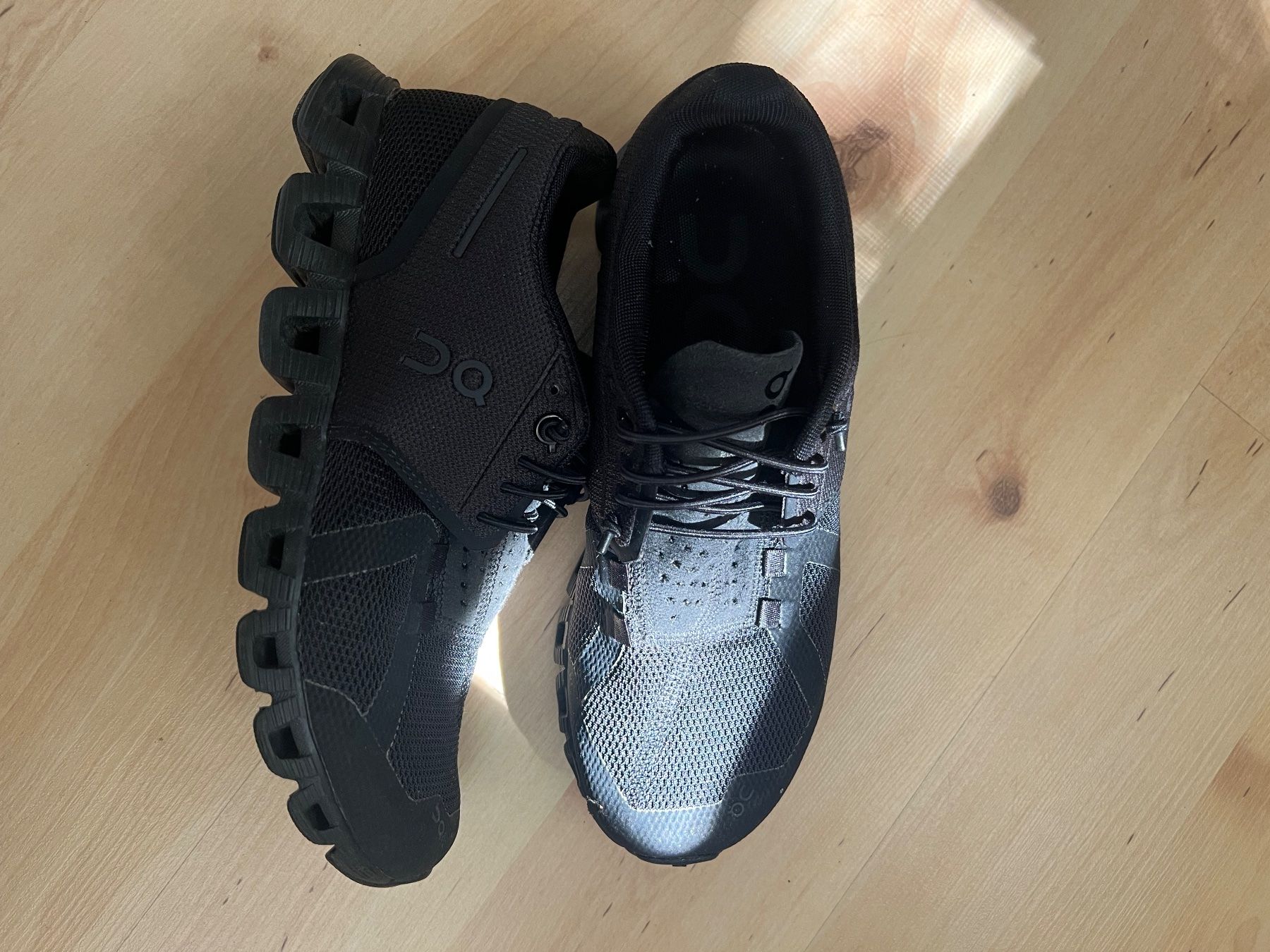 On Herrenschuhe: On Schuhe schwarz – Gebraucht aus trimbach von Constancejeanine