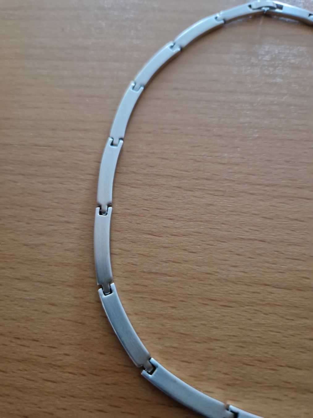 Ketten: Collier silberfarben – Gebraucht aus Ursenbach von Trasse 1