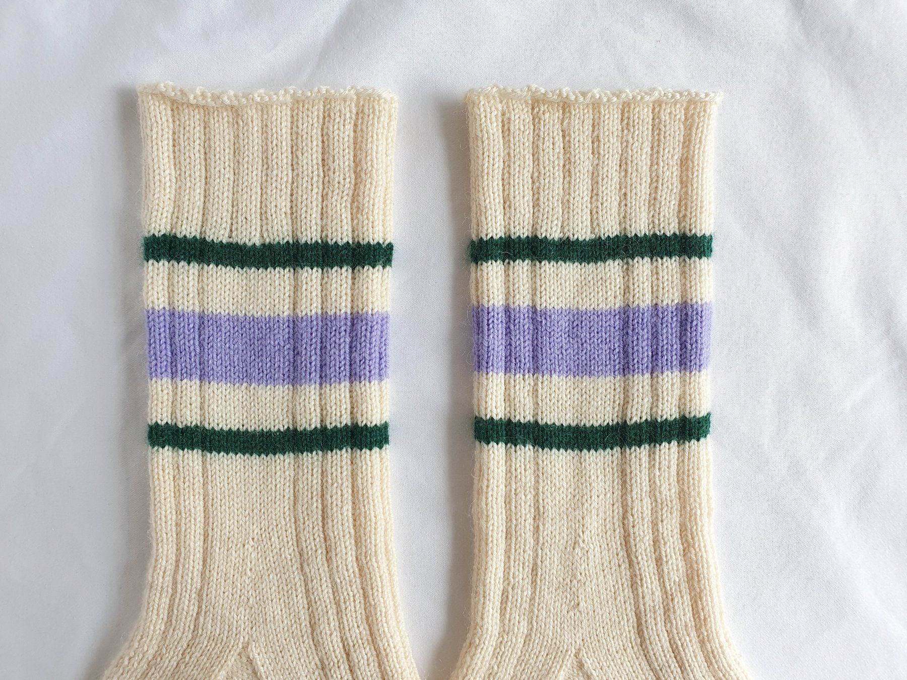 Calze: Handgestrickte Socken, Gr. 38/39, Wollsocken, Geschenk – Nuovo e nell'imballaggio originale da Neunkirch venduto da Sandramay 1