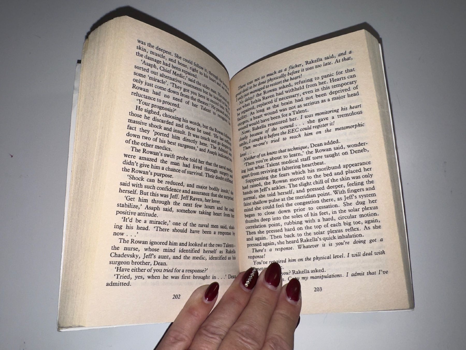 Libri: NOVEL: Anne McCaffrey, The Rowan – Usato da Grosswangen venduto da English_books 6