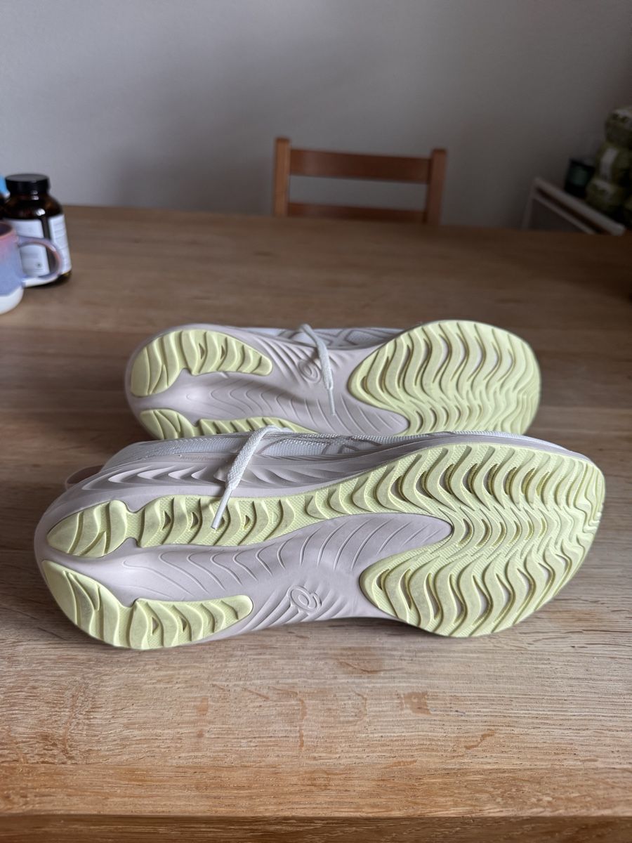 Asics Damenschuhe: Asics Ortholite Laufschuh 43.5 neu – Neu (gemäss Beschreibung) aus Adliswil von Vina 3