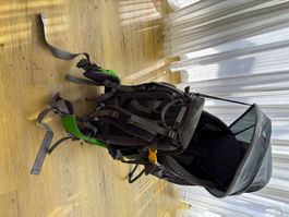 Deuter Kid Comfort Air Kindertrage in grau-grün