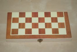 Klappbox - Schachbrett aus Holz