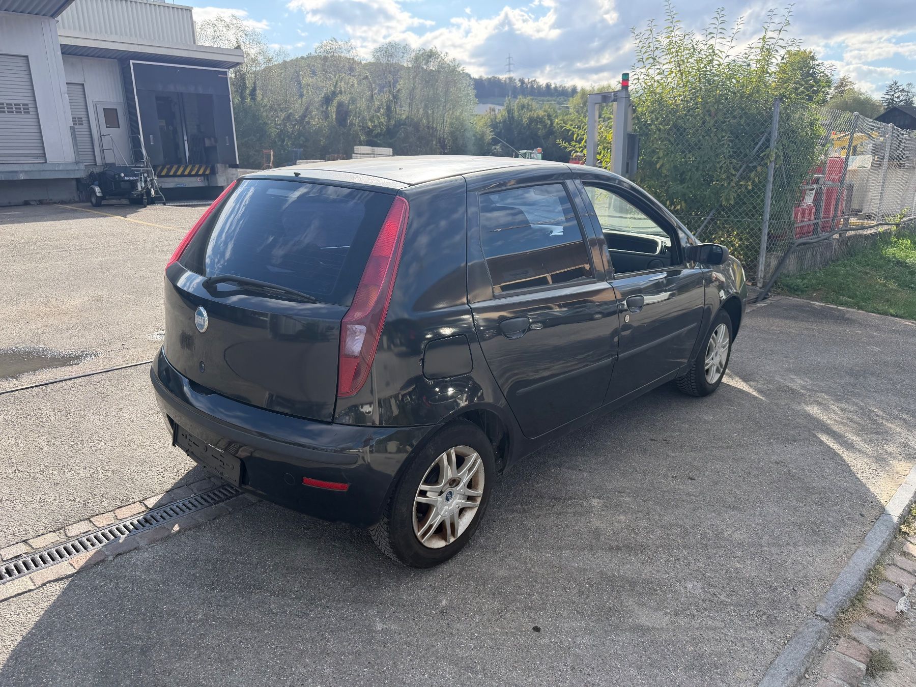 Fiat Autos: Fiat Punto 1.2 8V – Gebraucht aus Lausen von WMDM 2