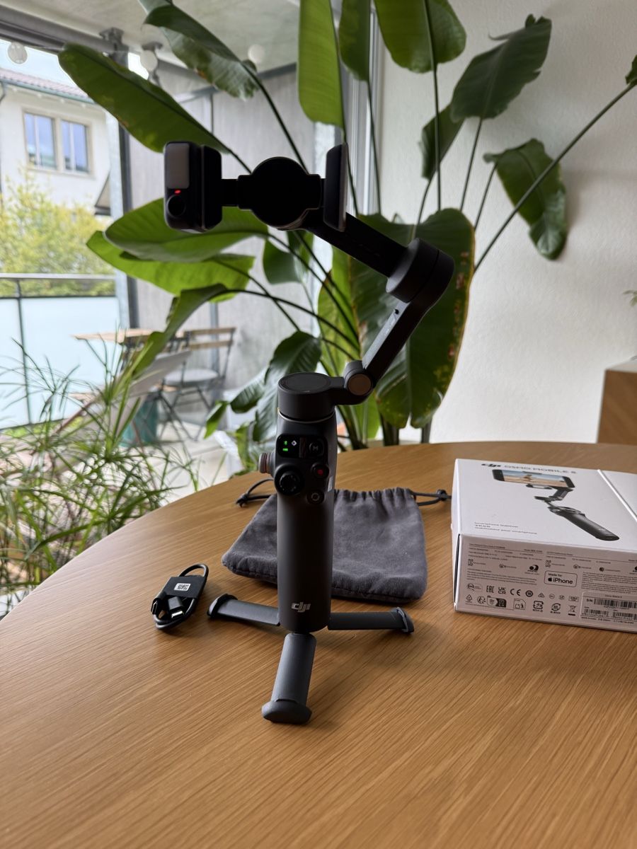DJI Sonstige Dekorationen & Accessoires: DJI Osmo Mobile 8 Advanced Tracking – Neu und originalverpackt aus Biel/Bienne von Seelandais_ 1