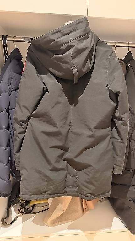 Giacche: canada goose jacke damen Gr.Large – Usato da Gutenswil venduto da Naguaa 4