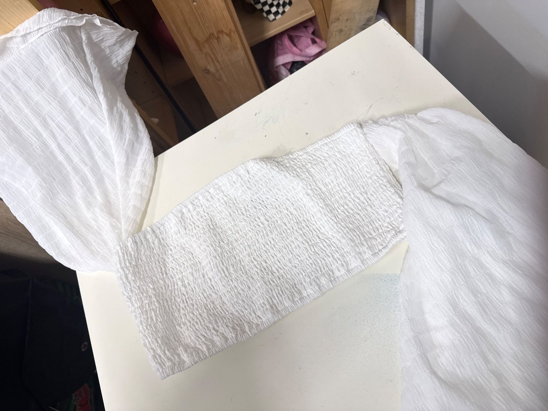 Shein Tops: Bauchfrei Top mit Ärmel – Gebraucht aus Amriswil von used2use 1