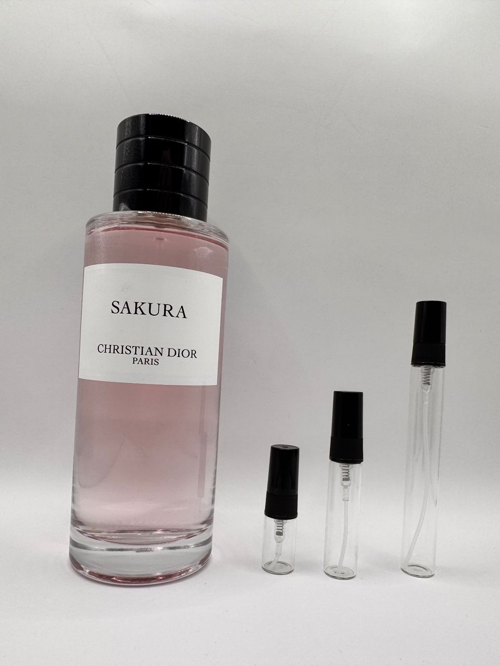 Dior Profumi & Eau de Toilette: Dior Sakura - 2 ml Probe – Nuovo (secondo la descrizione) da Düdingen venduto da parfum_tester