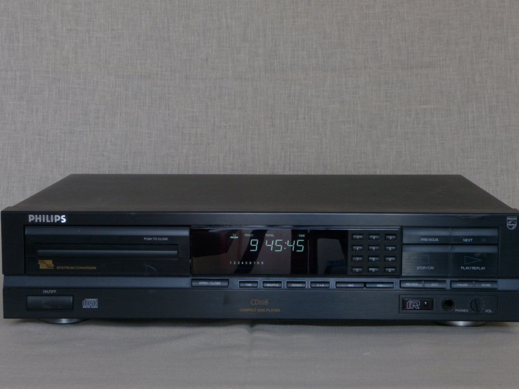 Philips Lettore multimediale & Streamer: Philips CD Player CD618 spielt gut Laser springt schnell an – Usato da Rheineck venduto da mur.man 2
