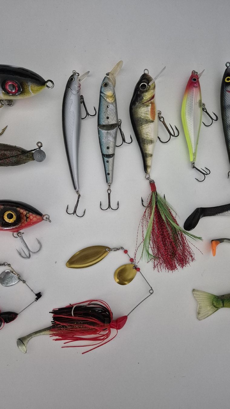 Rapala Esche: Hecht-Köder-Set – Usato da Täuffelen venduto da Squ4rd 2