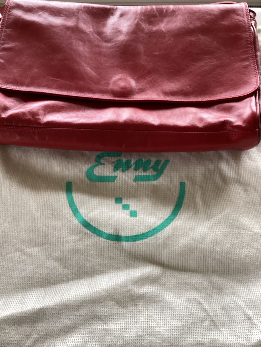 Borse da donna: Enny, Umhängetasche – Usato da Salenstein venduto da Esprit57 4