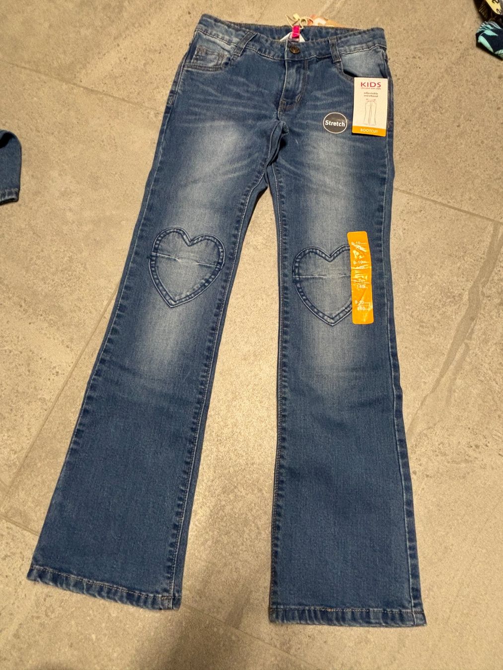 Pantaloni: Jeans stretch taille 140 neuf taille ajustable bootcut – Nuovo (secondo la descrizione) da Salvenach venduto da gwenwywar