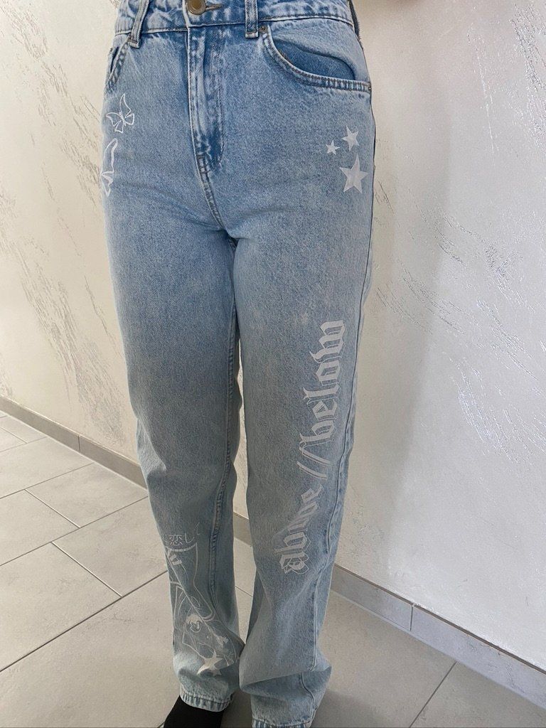 Tally Weijl Pantaloni: Coole Jeans mit Print – Usato da Fehraltorf venduto da luc_bv9r