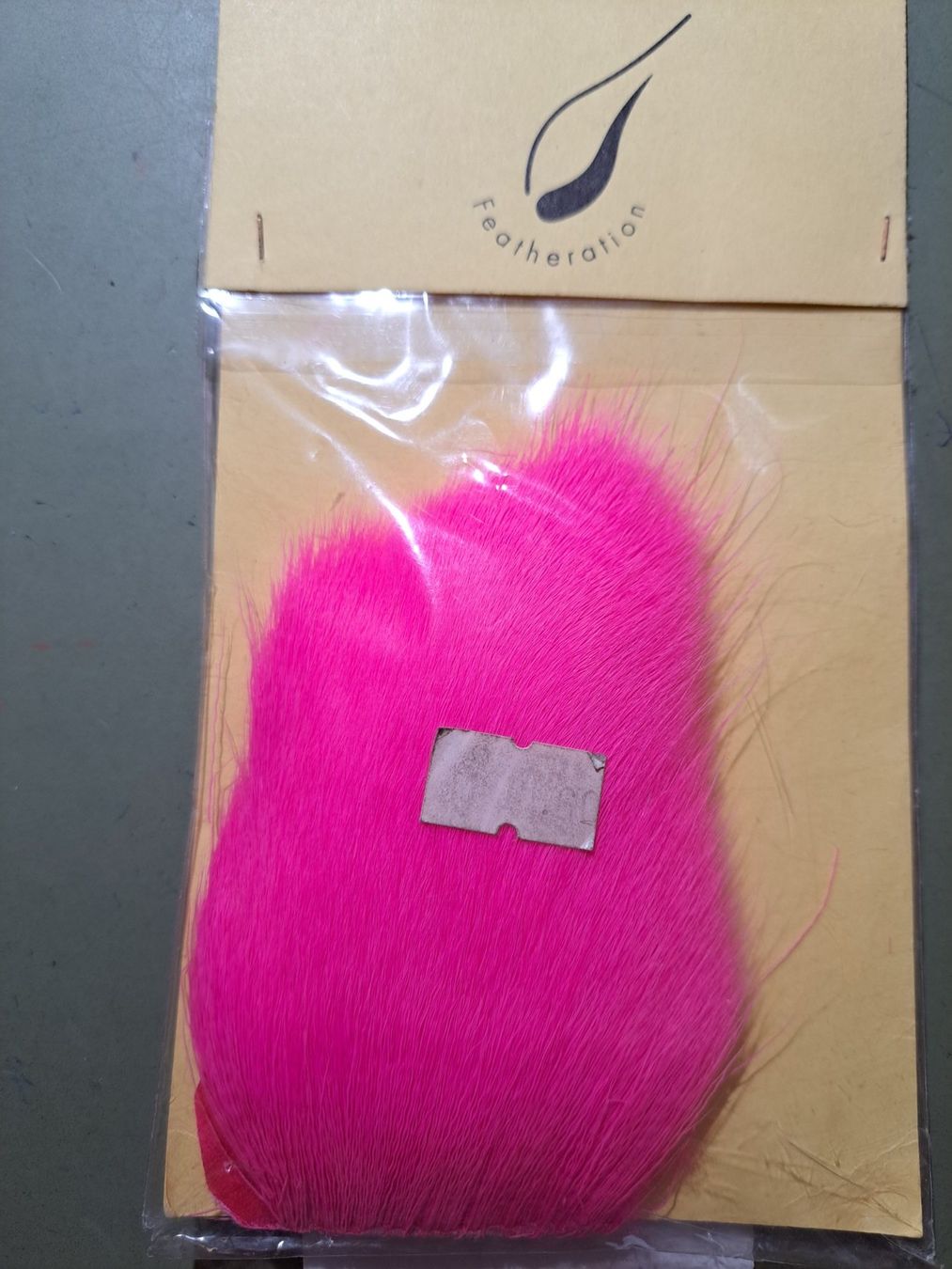 Accessori per capelli: Poils de cerf rose/ Reehaar pink – Nuovo e nell'imballaggio originale da Fribourg venduto da versus702