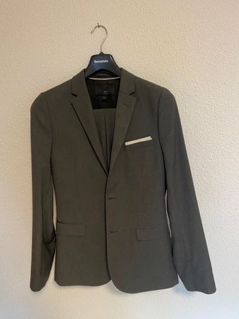 Anzug von H&M, Slim Fit, Grösse 44, anthrazit