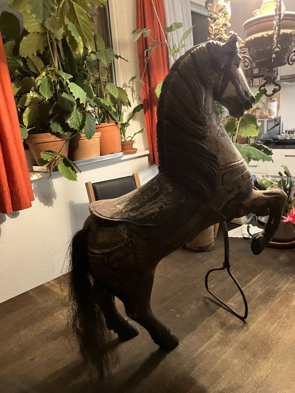 Statuette: Antikes Holzpferd – Usato da Zürich venduto da ylluw50